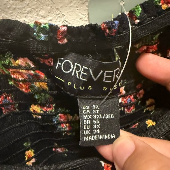 Forever 21 Floral Off-Shoulder Dress size 3X - Picture 4 of 5